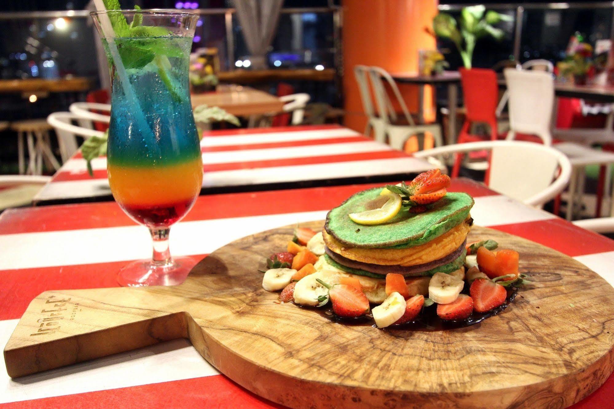 G Suites Hotel By Amithya สุราบายา ภายนอก รูปภาพ