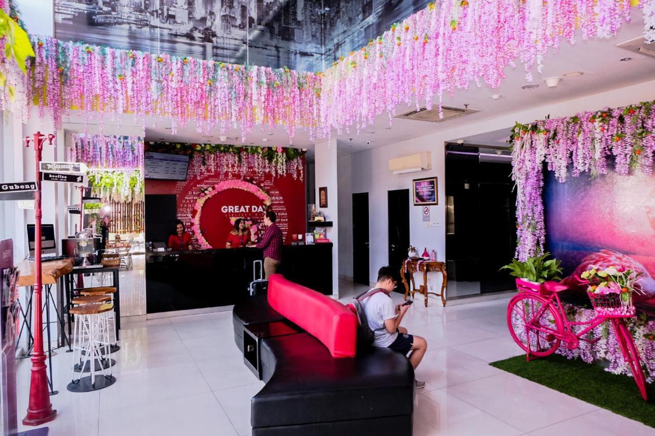G Suites Hotel By Amithya สุราบายา ภายนอก รูปภาพ